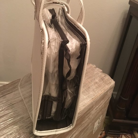 BARE ESENTUALS Make-Up Travel Case w/Handles - Picture 2 of 10